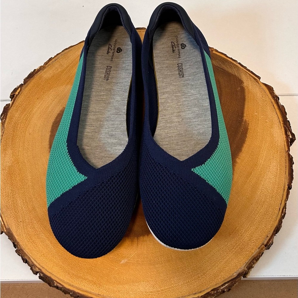 Clarks Cloudsteppers Carly Wish Ballet Navy and Green Flats Women’s Size 9 - Picture 3 of 8